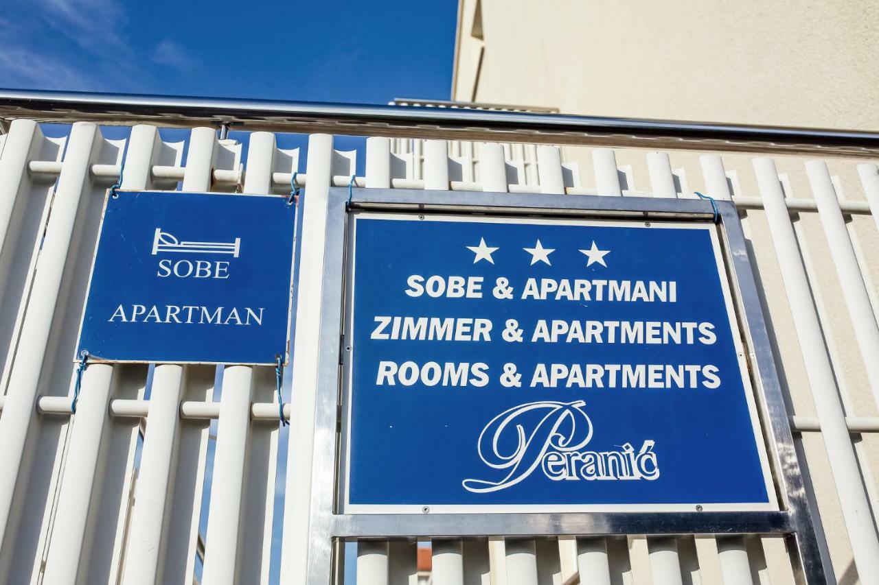 Apartments & Rooms Peranic Novalja Exterior foto